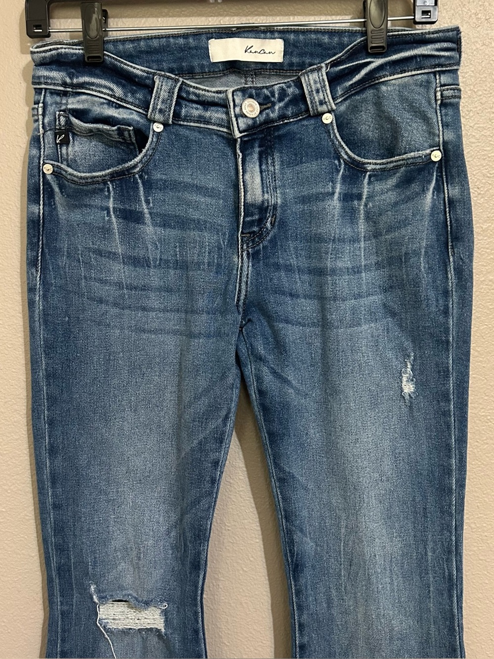 Kancan Low Rise Distressed Medium Wash Flare Denim Jeans Women’s Size 9 28 - Picture 4 of 9